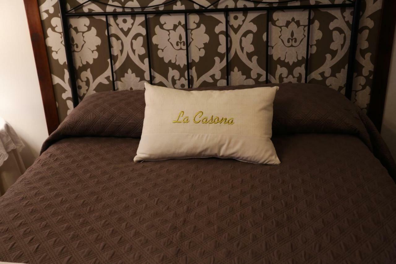 Casa Rural La Casona Urrea de Gaen Exteriér fotografie